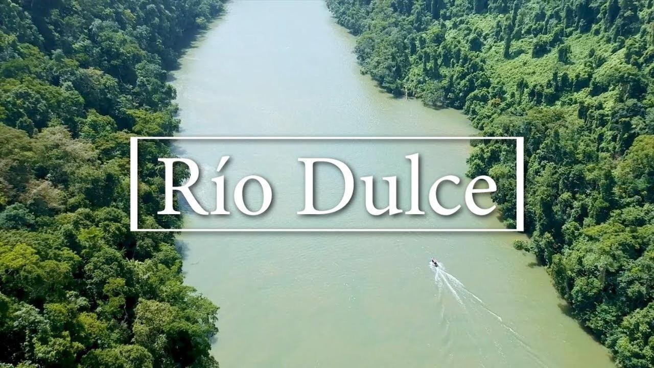 Tortugal Boutique River Lodge Рио Дулсе Екстериор снимка