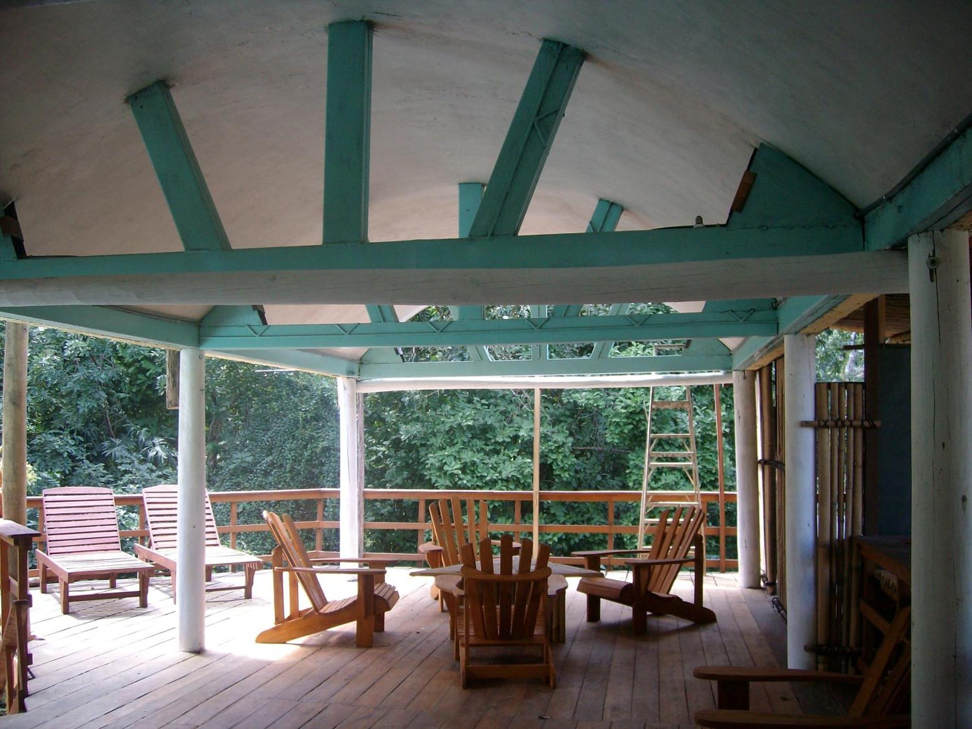 Tortugal Boutique River Lodge Рио Дулсе Стая снимка